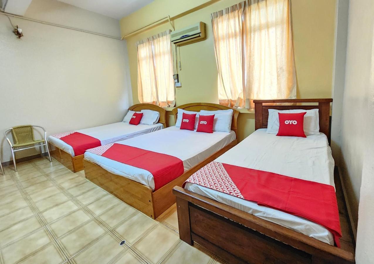 Oyo 90743 Hotel Ban Cheong Kangar Exterior photo